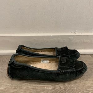 UGG 1949 Suade Sheepskin Moc Toe Loafer Size 9